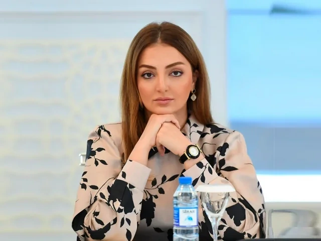 Kliklə başlayan risk: Uşaqları kim böyüdür - valideyn, yoxsa sosial media? - ARAŞDIRMA