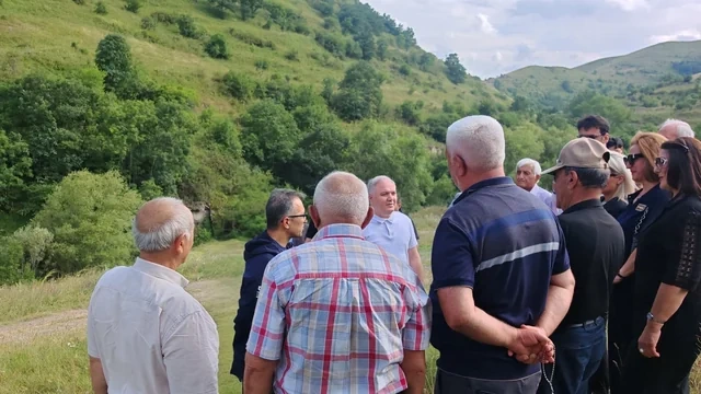 Kəlbəcərdəki qəbiristanlıqlara baxış keçirilib - FOTO