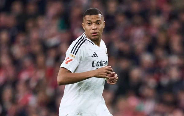 Mbappe "Benfika" ilə matçdakı irqçilik qalmaqalının təfərrüatını açıqladı