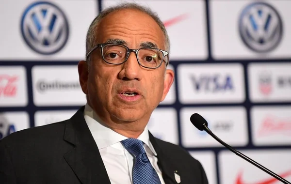 FIFA-da istefa: İnfantinonun baş məsləhətçisi qalmaqallı layihəyə görə postunu tərk etdi