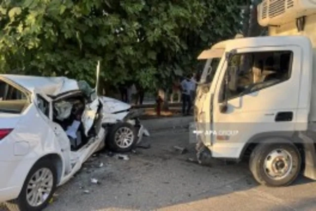 Şirvanda ağır QƏZA: Ölən və yaralanan var - FOTO