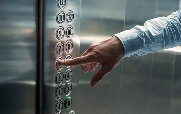 Bakıdakı metro stansiyalardan birində lift olacaq