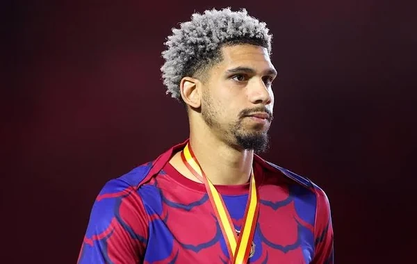 Ronald Arauxo "Barselona"dan gedir