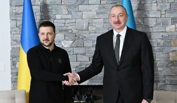 Zelenski İlham Əliyevə zəng etdi