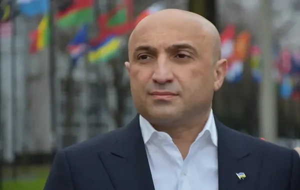 Azərbaycanlıya Ukraynada yüksək vəzifə verildi - FOTO