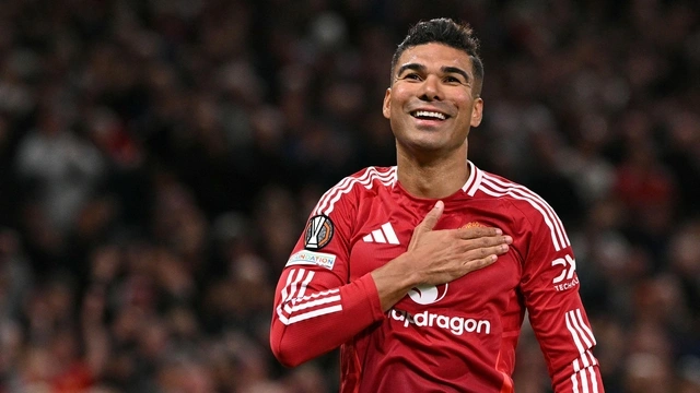 "Mançester Yunayted"in yarımmüdafiəçisini bir sıra klublar transfer etmək istəyir