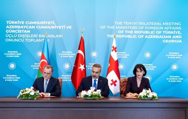 Azərbaycan, Türkiyə və Gürcüstan XİN başçıları İstanbul Bəyannaməsi imzaladılar