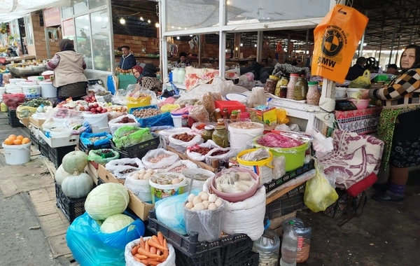 Ərzaq bazarlarında monitorinqlər davam edir