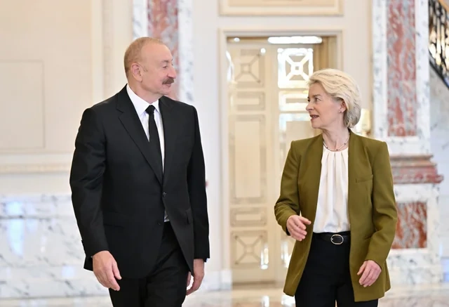 Prezident İlham Əliyevin Avropa Komissiyasının Prezidenti Ursula fon der Lyayenlə təkbətək görüşü olub - FOTO - VİDEO