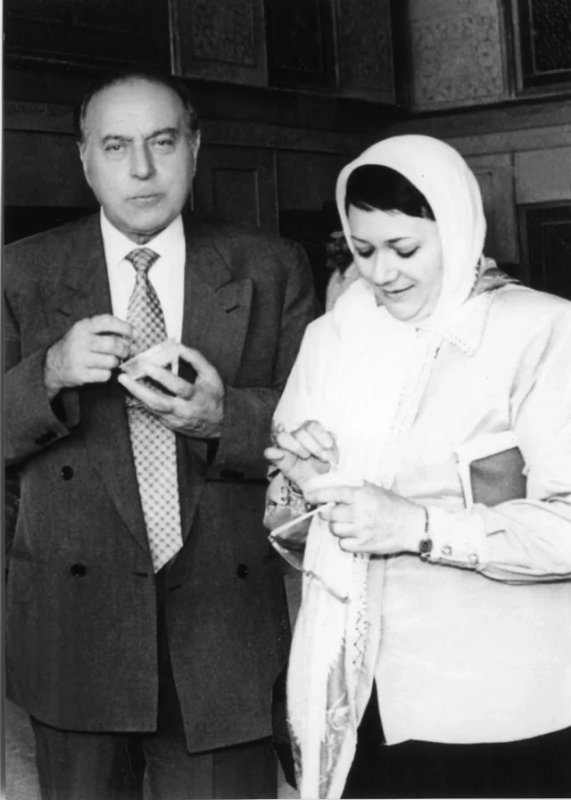 Elmira Axundova: "Heydər Əliyevin Azərbaycan dövlətçiliyinə ən böyük töhfəsi müstəqil Azərbaycandır" - MÜSAHİBƏ