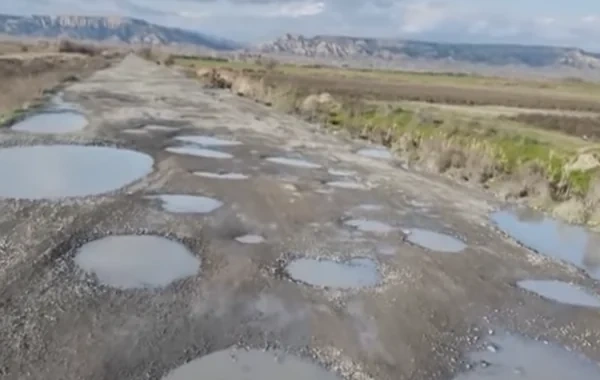 Göyçayda YOL PROBLEMİ: 30 mindən çox insan əziyyət çəkir - VİDEO