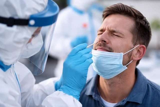 Pandemiyanın altı ili tamam oldu - Koronavirus dünyada və Azərbaycanda hansı izləri qoydu?