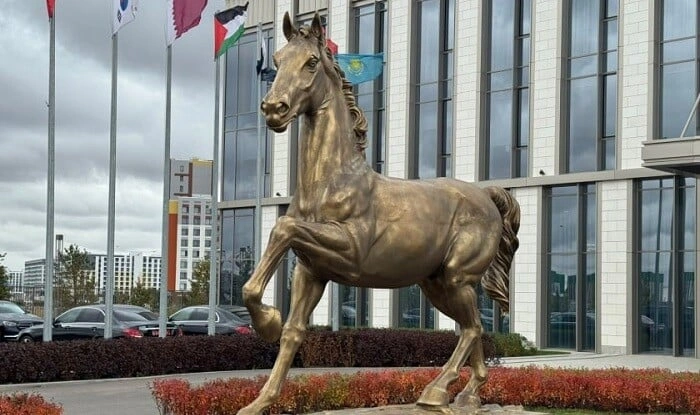 "Qarabağ atı"na görə Azərbaycana təşəkkür etdi