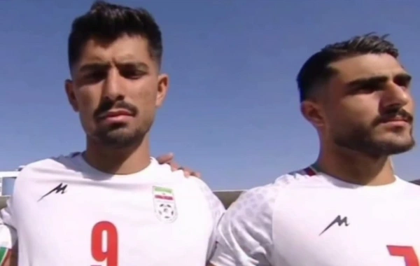 İran millisi himni oxumaqdan imtina etdi