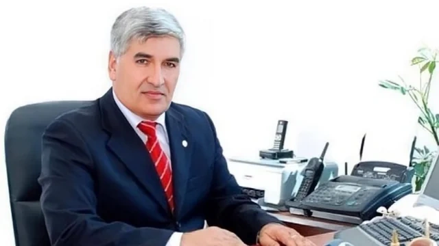 Pediatr olan məşhur baş həkim qastroenteroloq işləyirmiş - Klinikada ciddi nöqsanlar aşkarlandı - FOTO