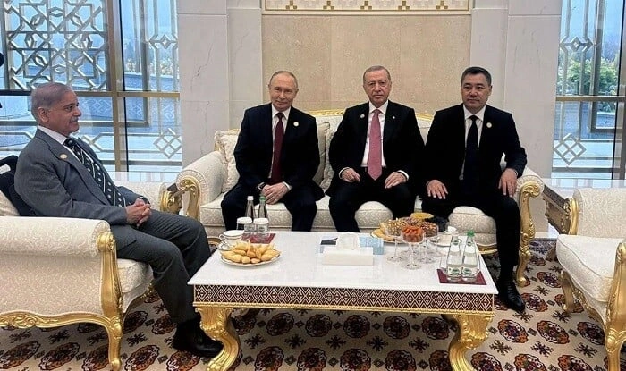 Aşqabadda liderlərin qeyri-rəsmi söhbəti - Video