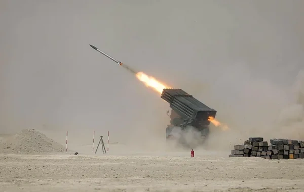 İranın 20 raketinə qarşı 80 ələkeçirici: ABŞ-nin arsenalı sürətlə tükənir