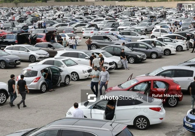"Banklar çox vaxt kredit verməkdən imtina edirlər" - Niyə ənənəvi avtomobillər üçün şərtlər əlçatan deyil?
