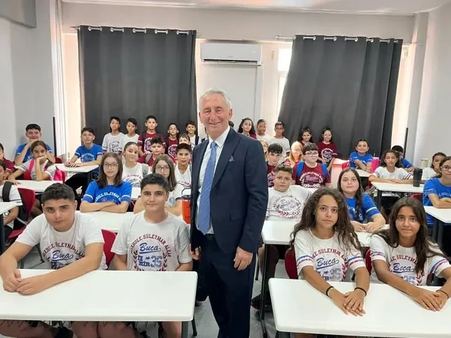 Türkiyədə qeyri-adi hadisə: Bir məktəbdə 27 cüt əkiz təhsil alır - FOTO