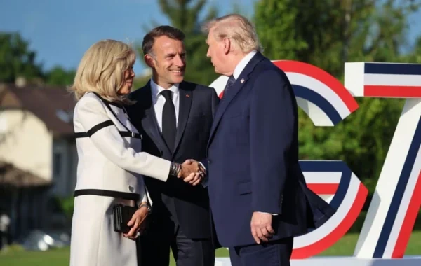 Donald Tramp Bricit Makrona nə dedi? - Dodaq oxuma üzrə mütəxəssis söhbəti təhlil etdi - VİDEO