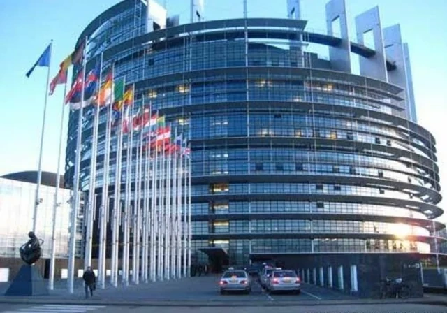 Britaniya yenidən Avropaya üz tutur? - "Brexit"dən əvvəlki mövqe dəyişir