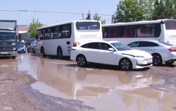Xırdalanda yol problemi: Sakinlər beziblər - VİDEO