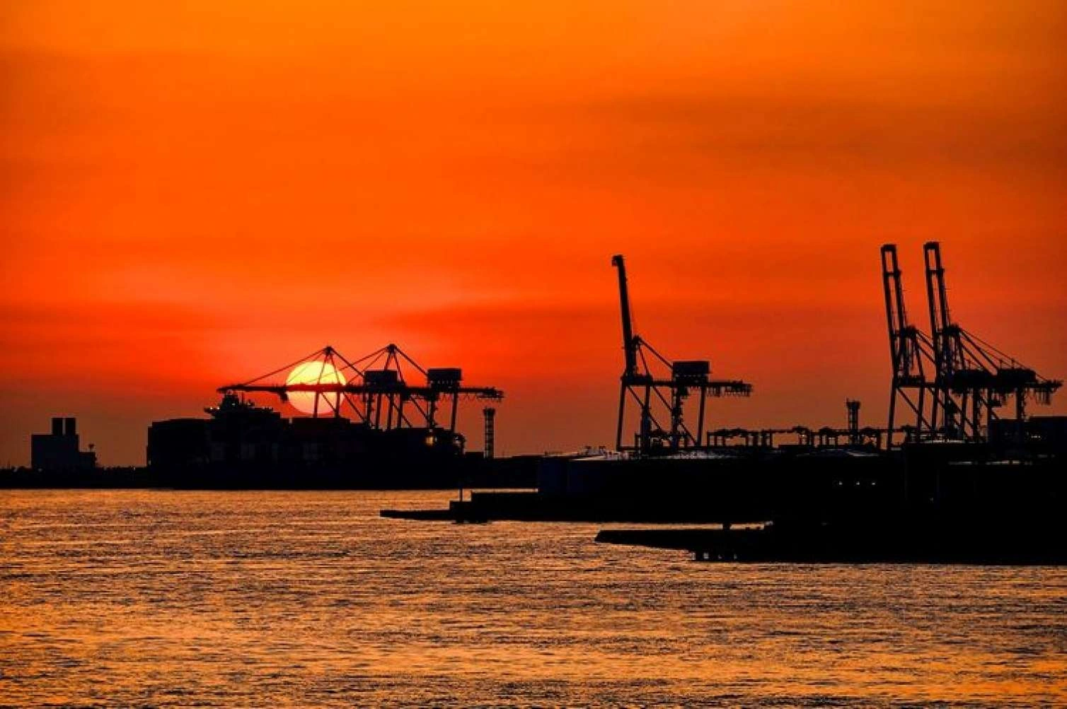 Rus neftinin bu yolla daşınması qadağan edilə bilər