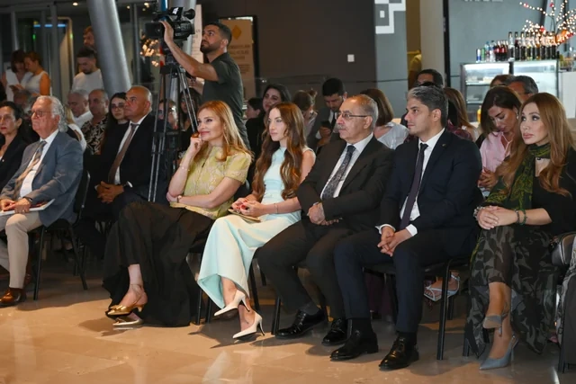 Azərbaycan Milli Xalça Muzeyində "Bir mədəniyyət xəzinəsi: Divanü lüğat-it-türk" sərgisi açılıb