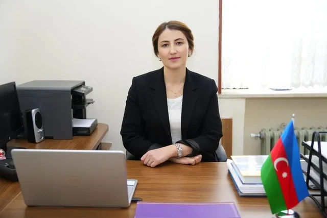 Vasif Talıbovun təyin etdiyi qadın direktor vəzifədən azad olundu