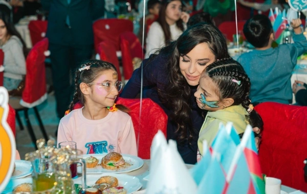 Leyla Əliyeva Heydər Əliyev Fondunun uşaqlar üçün keçirdiyi bayram şənliyindən paylaşım edib