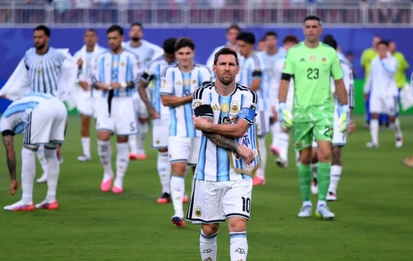 Argentina millisinin DÇ-dən kənarlaşdırılması ilə bağlı petisiya yaradıldı: İki milyondan çox imza toplandı