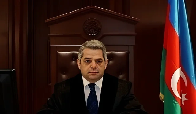 Sabiq hakimlər vəkilliyə namizəd oldular - FOTO