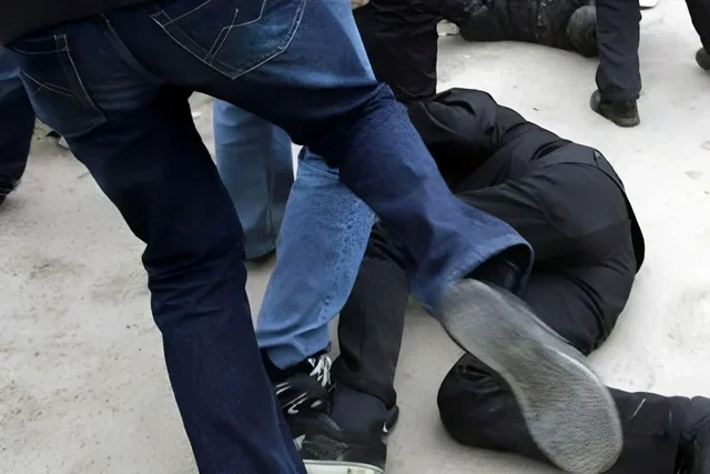 Azərbaycanda dava: Milyonçu qardaşlar mülk bölgüsünə görə əlbəyaxa oldular