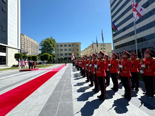 Azərbaycan və Gürcüstan müdafiə nazirləri görüşüb - FOTO