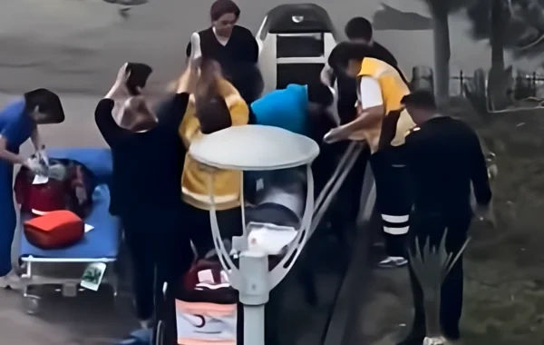 Bakıda xəstəni həyata qaytaran həkimlərin adları məlum olub - FOTO