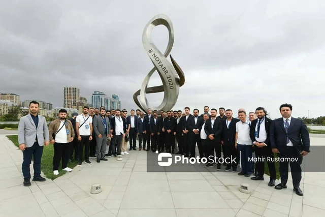 Türkiyə, Gürcüstan və İraqdan olan azərbaycanlı din xadimləri Zəfər parkını ziyarət ediblər - FOTO