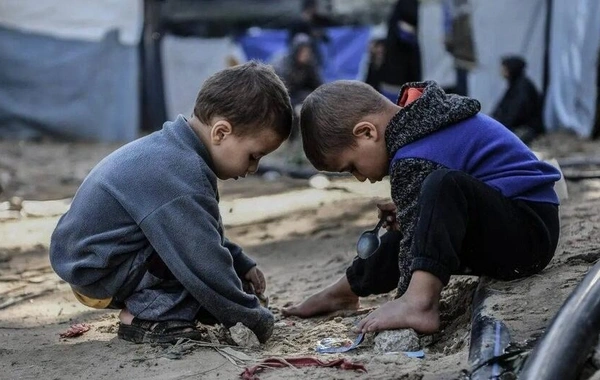 Humanitar böhrana göz yumanlar qəzzalıların soyqırımını davam etdirirlər?