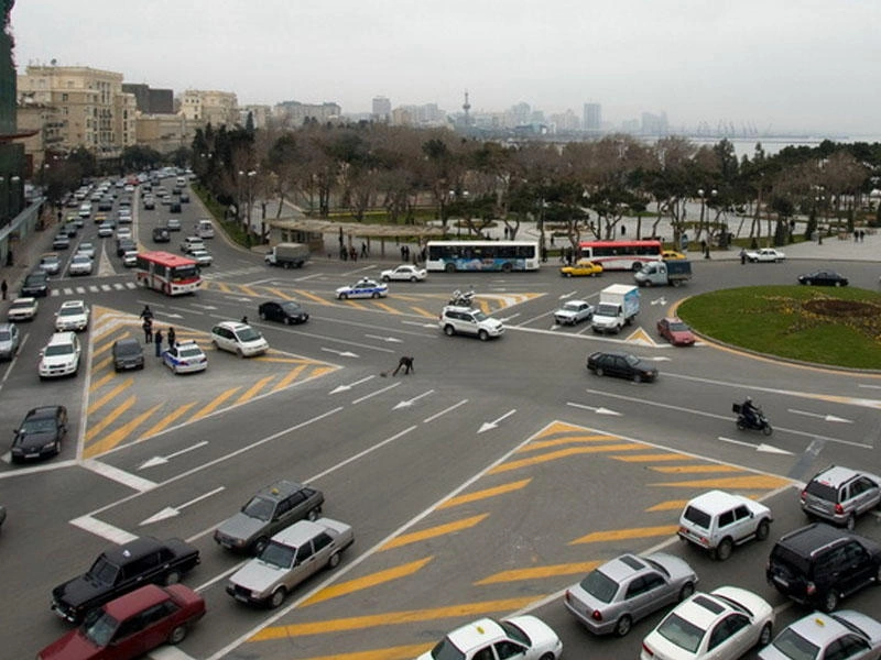 Bakıda nəqliyyatın hərəkəti monitorinq ediləcək