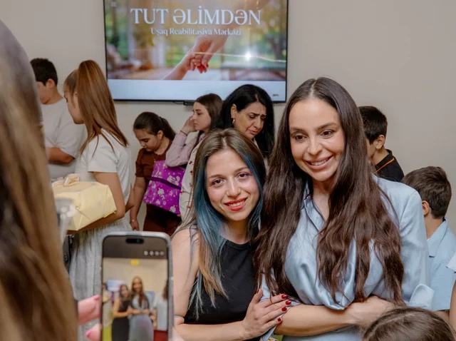 Leyla Əliyeva və Alyona Əliyeva Sosial Reabilitasiya Mərkəzini ziyarət ediblər - FOTO