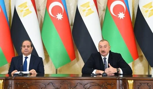 İlham Əliyev Sisini təbrik etdi
