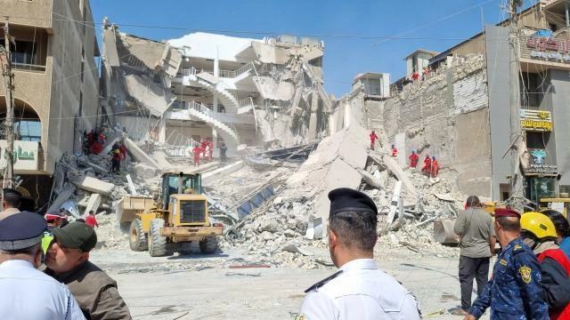 Təbrizdə bina çökdü: ölü və yaralılar var