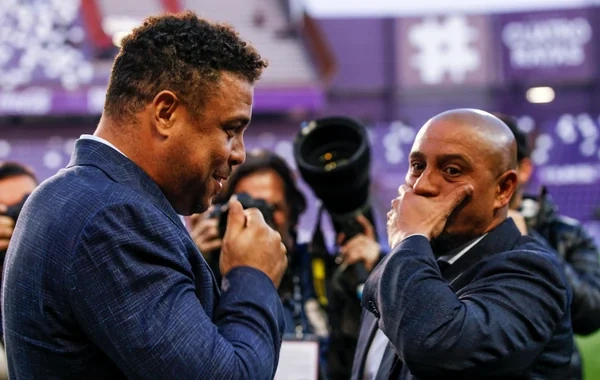 Ronaldo və Roberto Karlos futbol klubu alırlar
