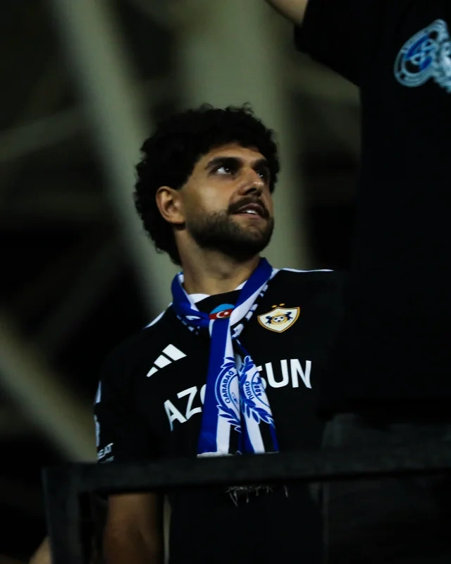 "Qarabağ"ın yeni transferləri ictimaiyyətə TƏQDİM OLUNDU - FOTO