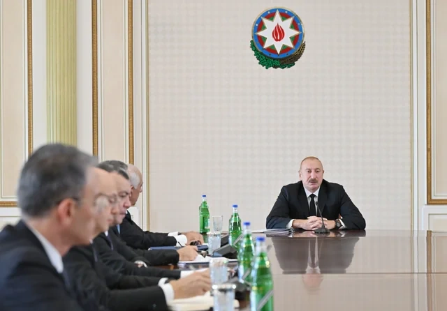 İlham Əliyevin sədrliyi ilə dağ-mədən və metallurgiya sənayesinin inkişafına dair Dövlət Proqramına həsr olunmuş müşavirə keçirilib