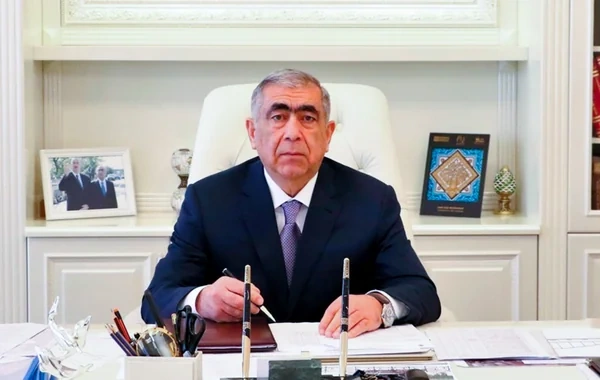 Saleh Məmmədov pul ayırmadı: Aylardır maaşsız qaldılar - FOTO