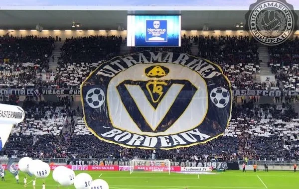 Fransanın tarixi futbol klubu cəmi iki manata satıldı