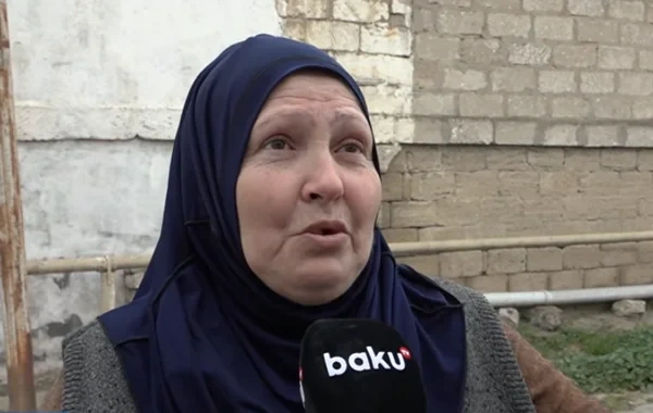 "Deyir ki, sizə göz verib işıq verməyəcəyəm" - Bibi və qardaşı qızı arasında ev davası - VİDEO