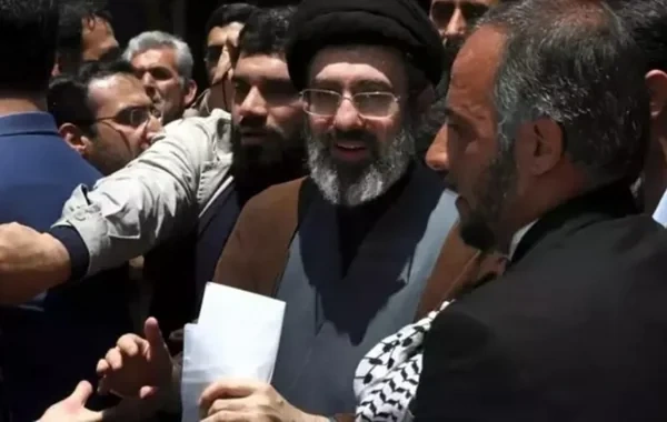 Müctəba Xamenei bu gün sədaqət andı içəcək