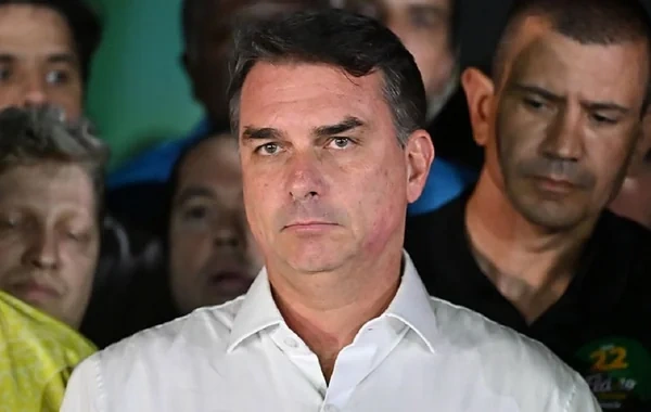 Prezident seçkisindən dərhal sonra Bolsonaruya ölkəni tərk etmək qadağası qoyuldu