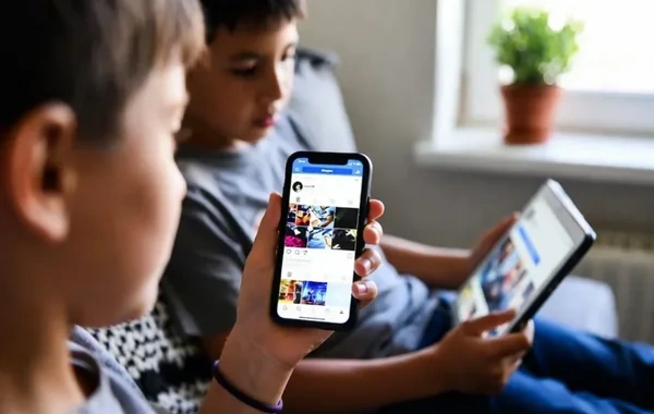"Meta" uşaqların psixologiyasına zərərə görə yarım milyarddan çox CƏRİMƏLƏNDİ